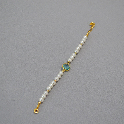 Classic Pearl Bracelet with Timeless Appeal