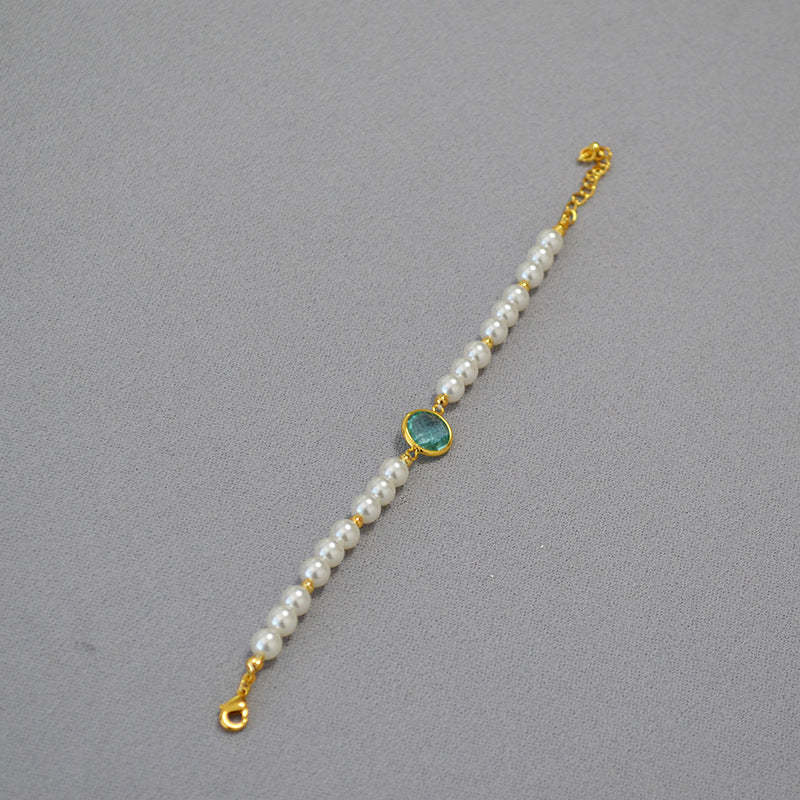 Classic Pearl Bracelet with Timeless Appeal