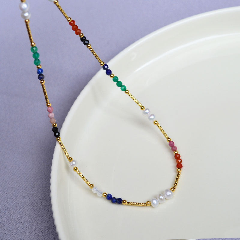 Classic Pearl Necklace with Timeless Appeal