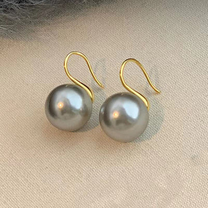 Stunning Pearl Earring for Daily Wear
