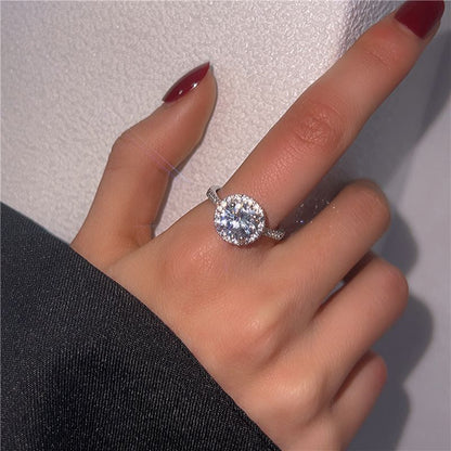 Classic Ring with Timeless Appeal