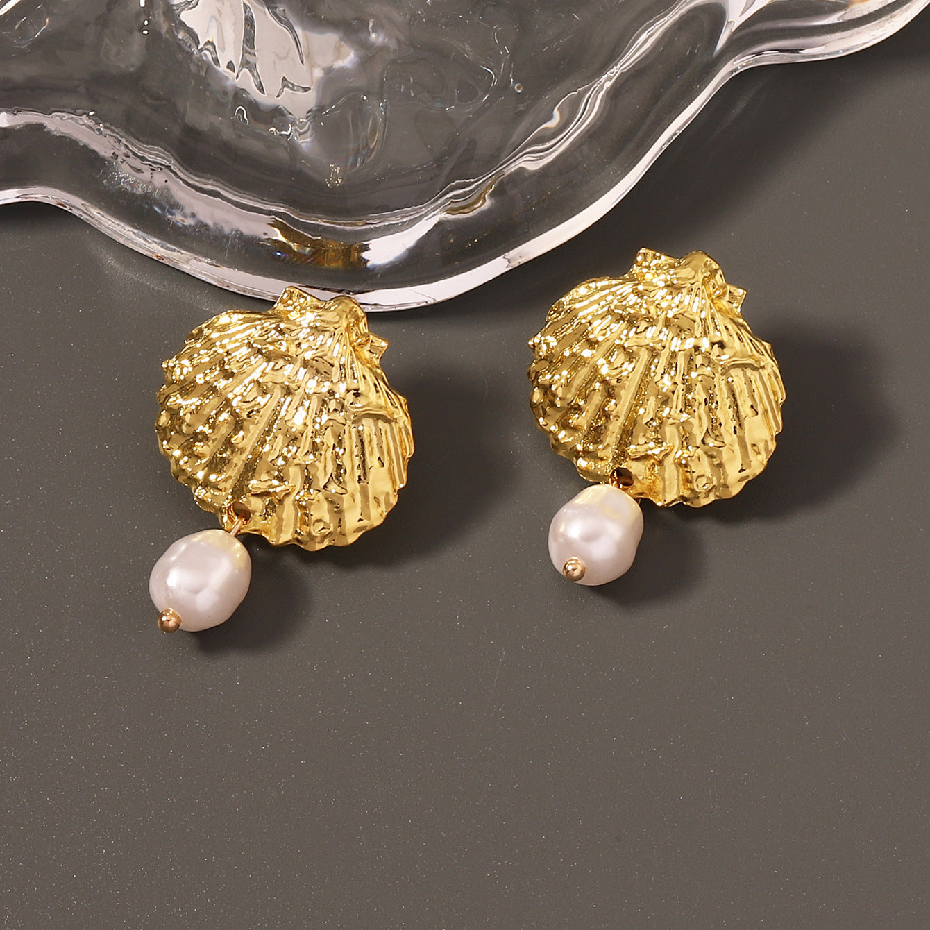 Elegant Pearl Earring for Every Occasion
