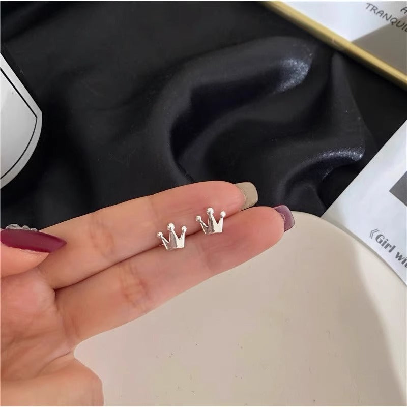 Charming Piece for Any Occasion