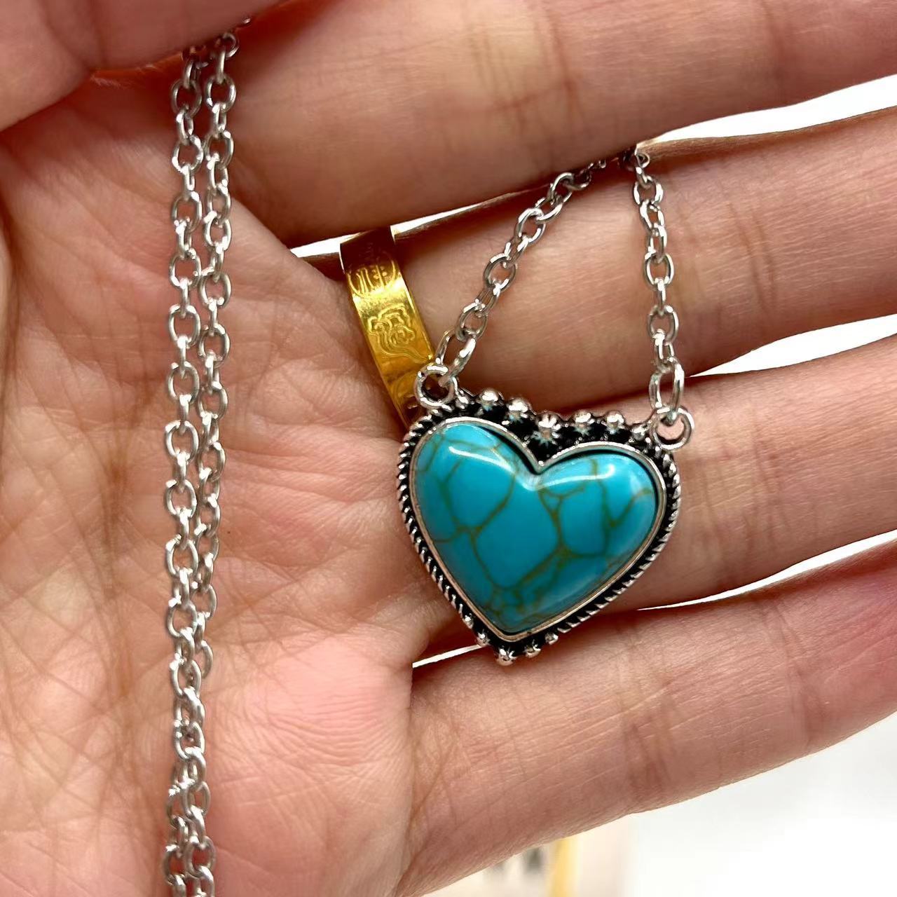 Charming Necklace for Any Occasion