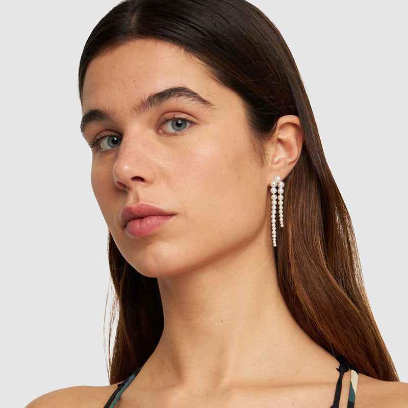 Beautiful Pearl Earring with Unique Style
