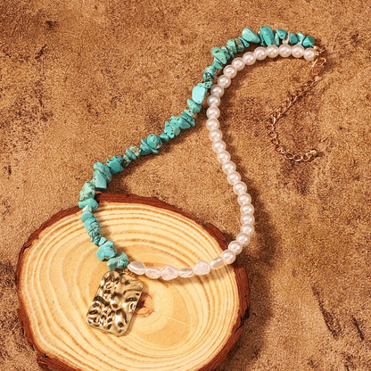 Romantic Pearl Necklace for Special Moments