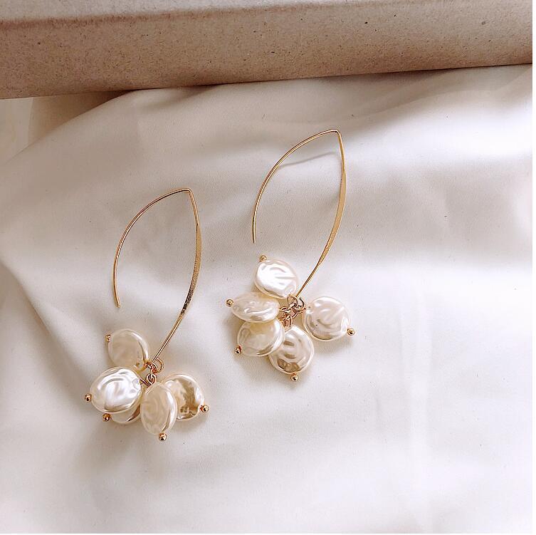 Stunning Pearl Earring for Daily Wear