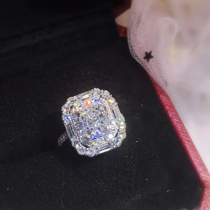 Elegant Ring for Every Occasion
