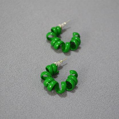 Beautiful Gold Earring with Unique Style