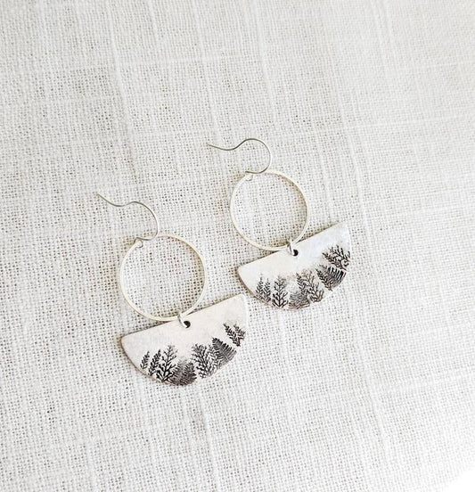 Classic Earring with Timeless Appeal
