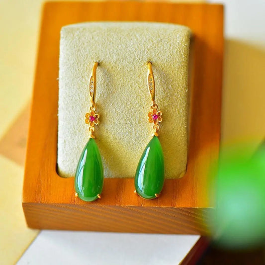 Beautiful Silver Earring with Unique Style