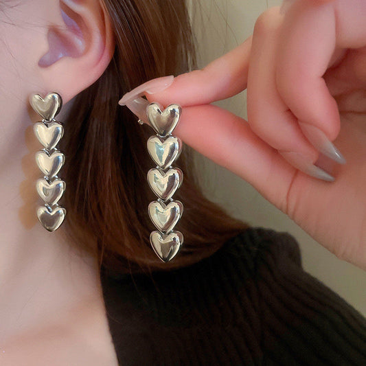 Charming Earring for Any Occasion