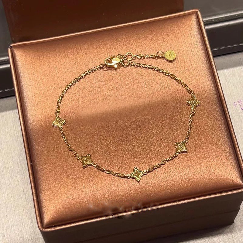 Beautiful Gold Bracelet with Unique Style