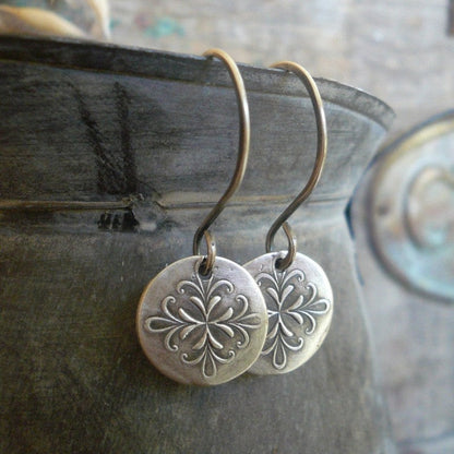 Classic Earring with Timeless Appeal