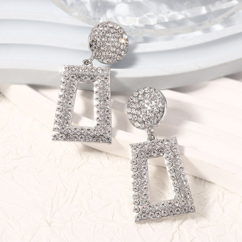 Beautiful Earring with Unique Style