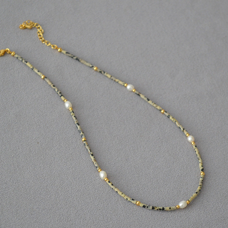 Romantic Pearl Necklace for Special Moments
