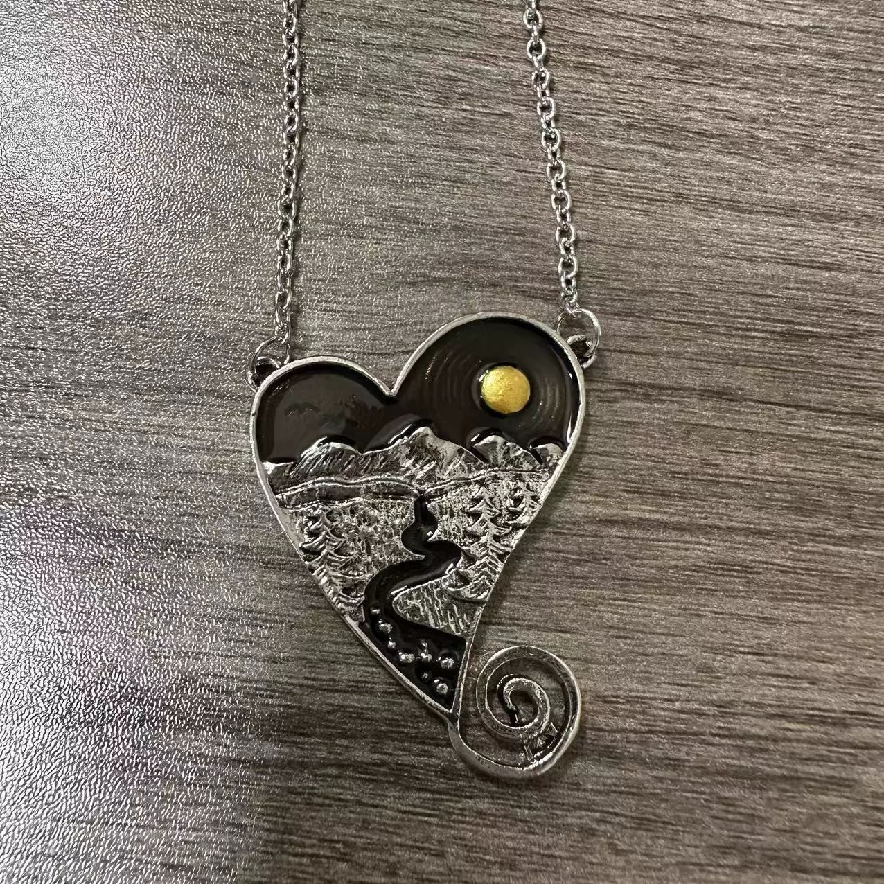 Classic Necklace with Timeless Appeal