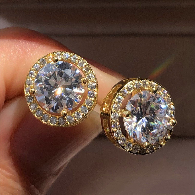 Classic Earring with Timeless Appeal
