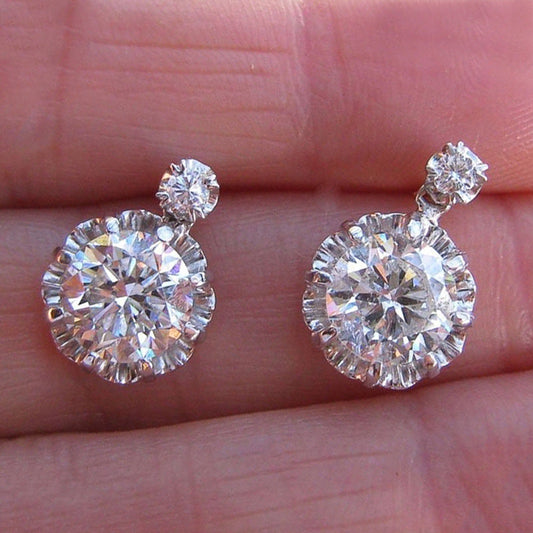 Romantic Earring for Special Moments