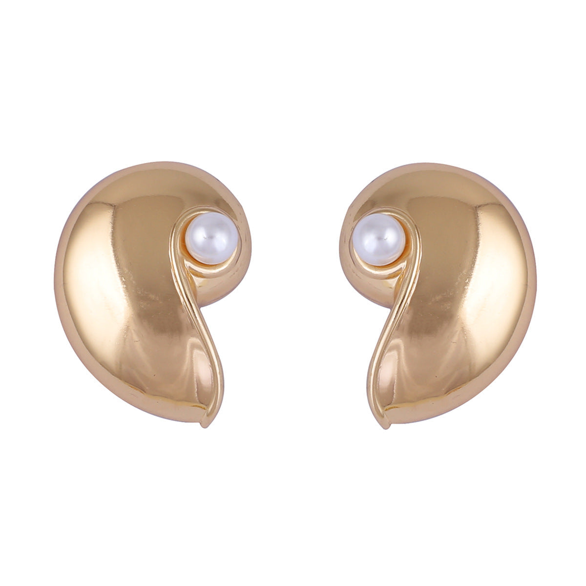 Stunning Pearl Earring for Daily Wear