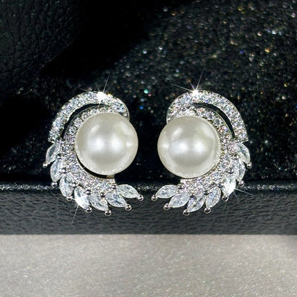 Stunning Pearl Earring for Daily Wear