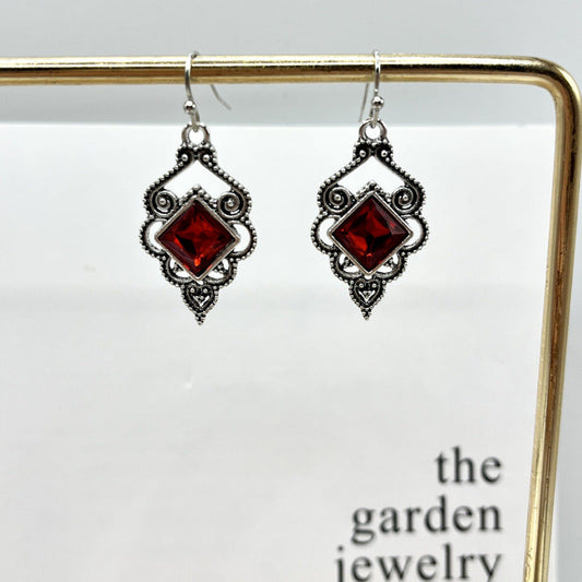 Beautiful Silver Earring with Unique Style