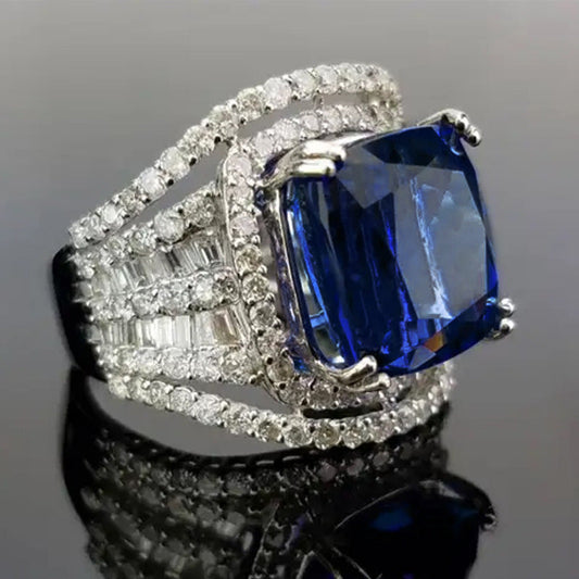 Beautiful Piece with Unique Style