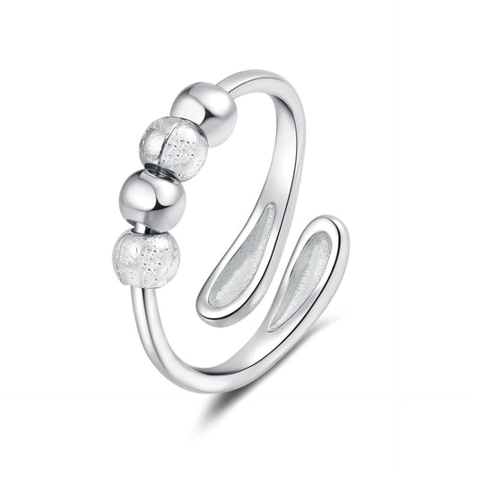 Charming Gold Ring for Any Occasion
