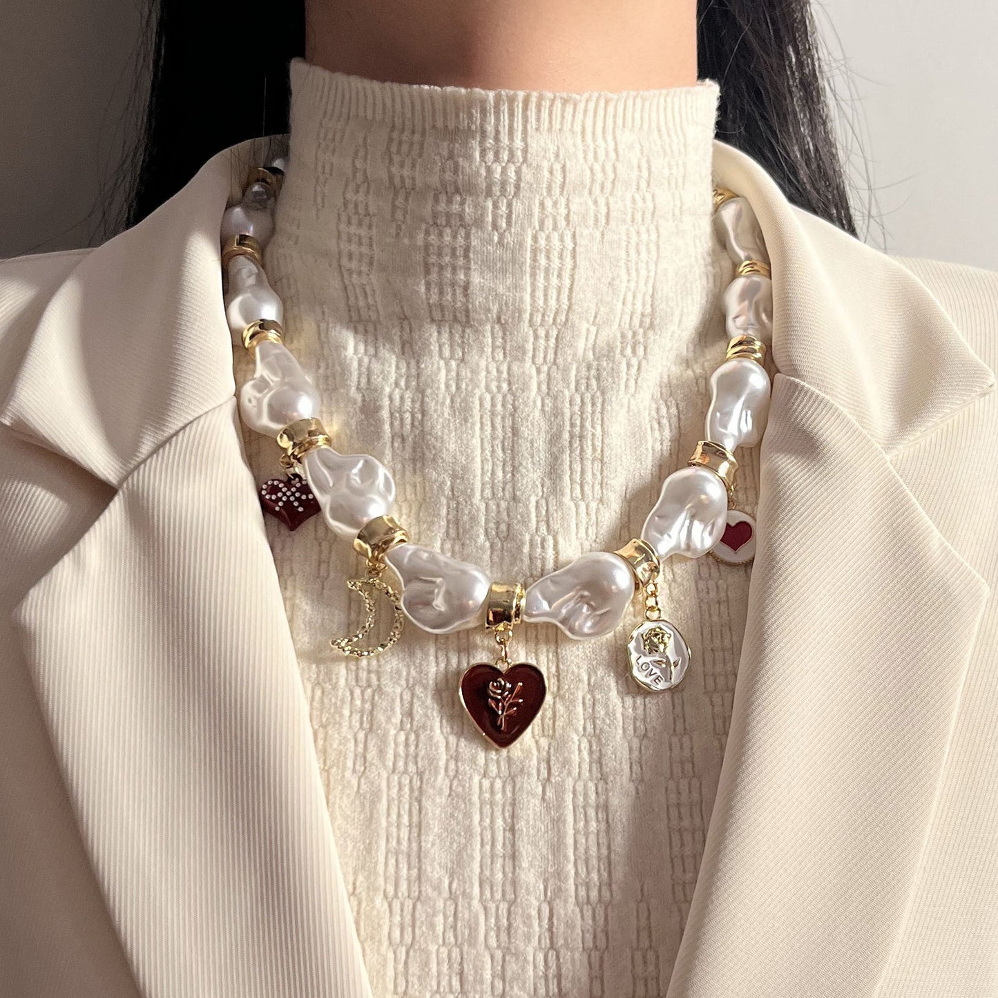 Charming Pearl Necklace for Any Occasion