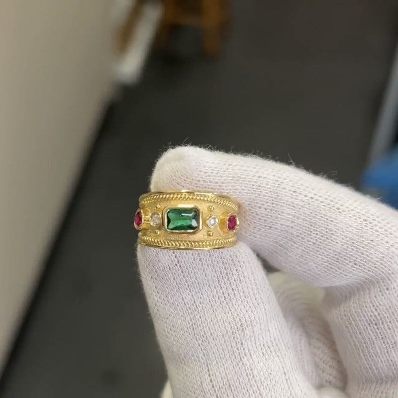 Beautiful Gold Ring with Unique Style
