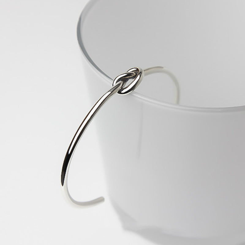 Charming Bracelet for Any Occasion