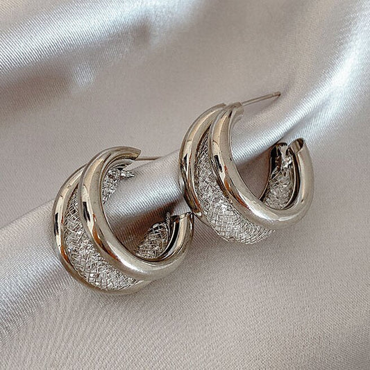 Classic Earring with Timeless Appeal