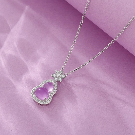 Classic Necklace with Timeless Appeal