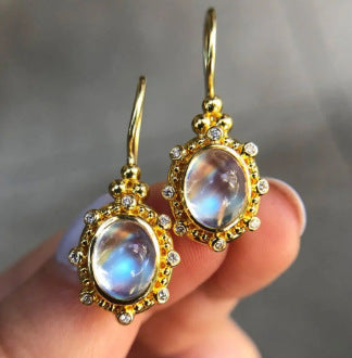 Stunning Earring for Daily Wear