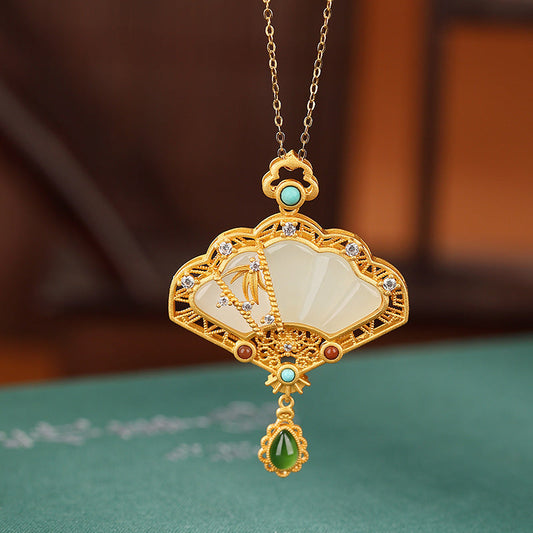 Elegant Gold Pendant for Every Occasion