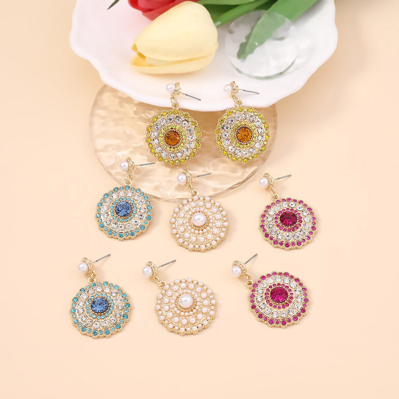 Classic Pearl Set with Timeless Appeal