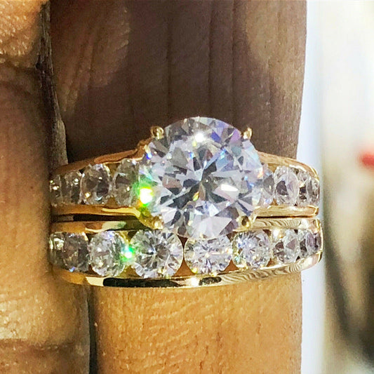 Romantic Gold Set for Special Moments