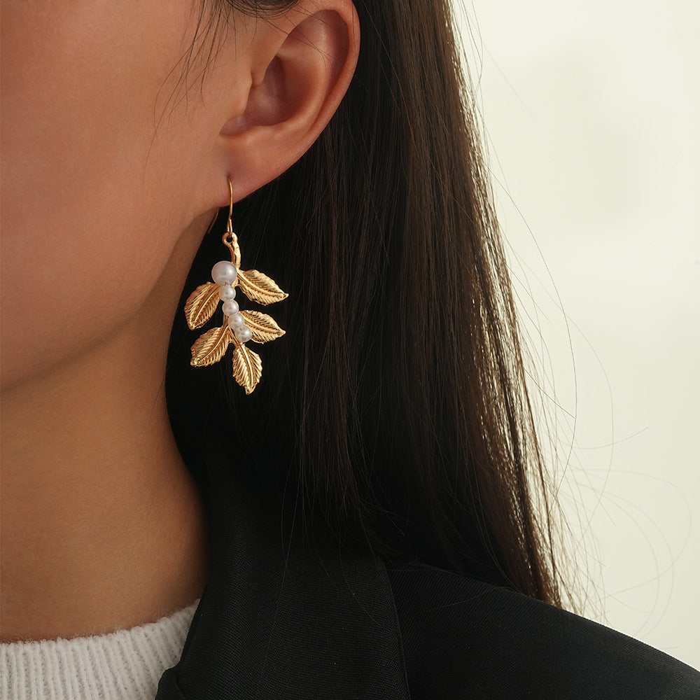 Delicate Artisan Pearl Earring