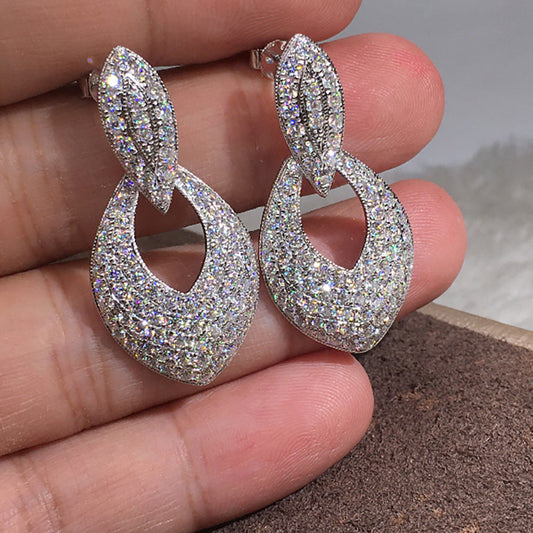 Romantic Earring for Special Moments