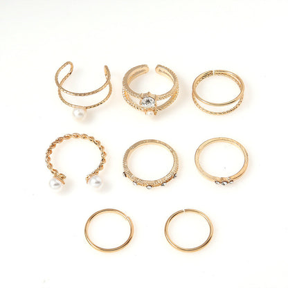 Beautiful Gold Set with Unique Style