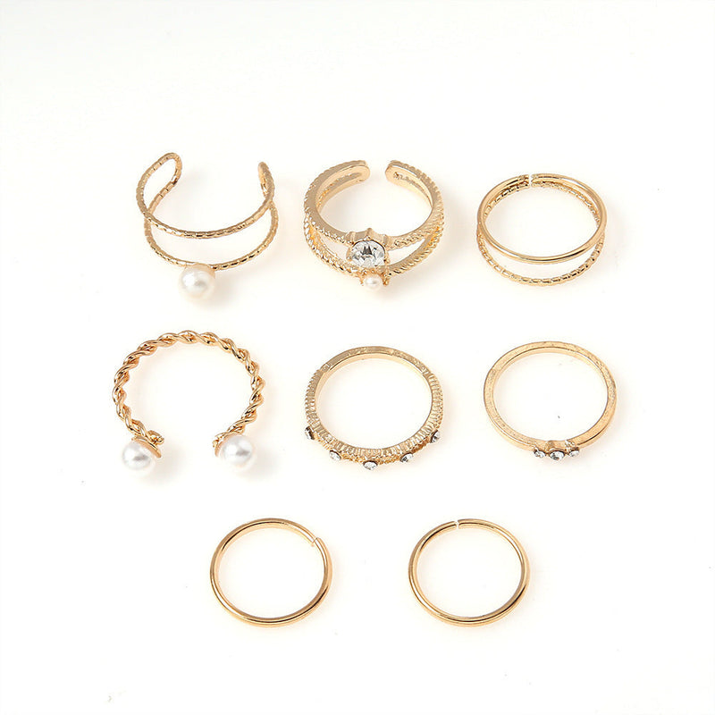 Beautiful Gold Set with Unique Style