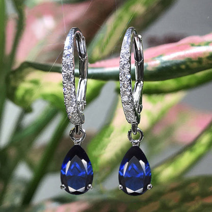 Charming Earring for Any Occasion