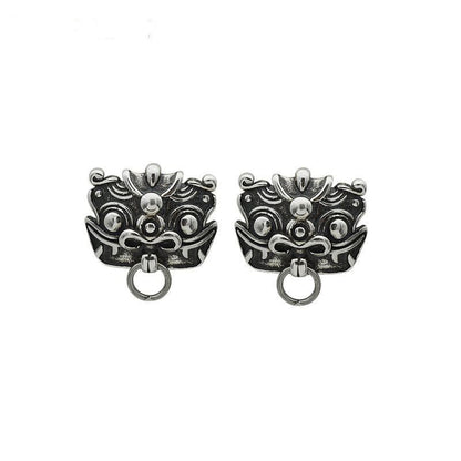 Romantic Silver Earring for Special Moments