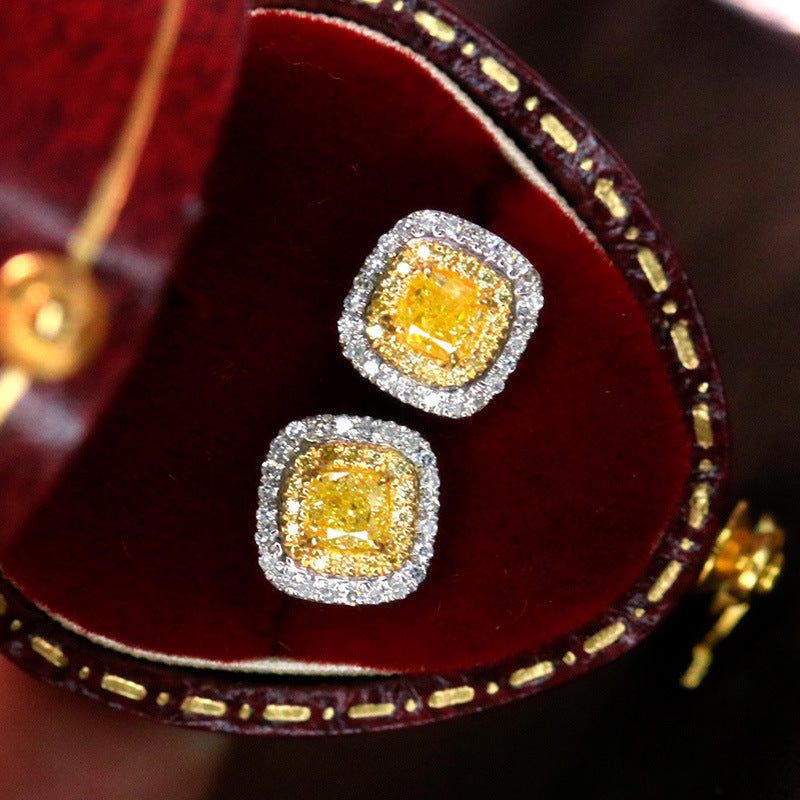 Charming Earring for Any Occasion