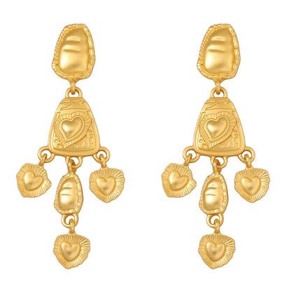 Charming Earring for Any Occasion