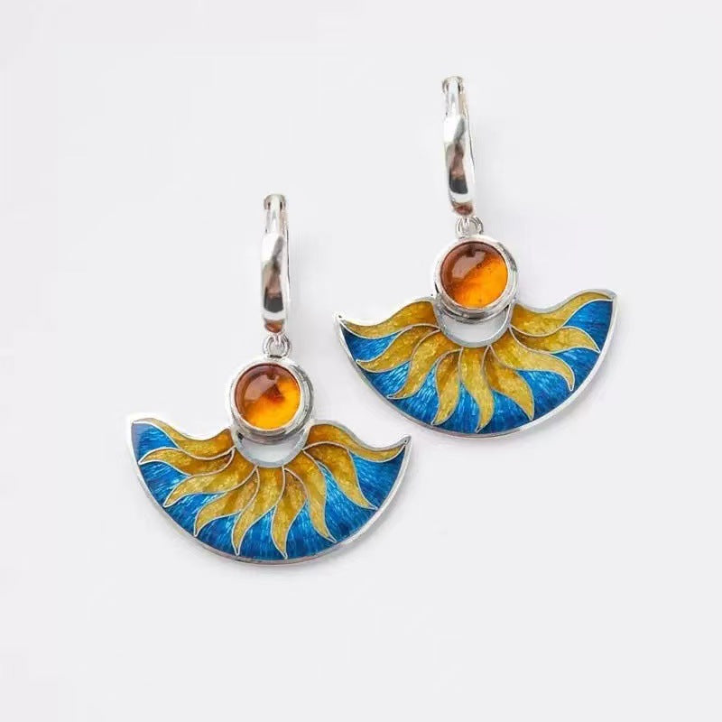 Charming Earring for Any Occasion