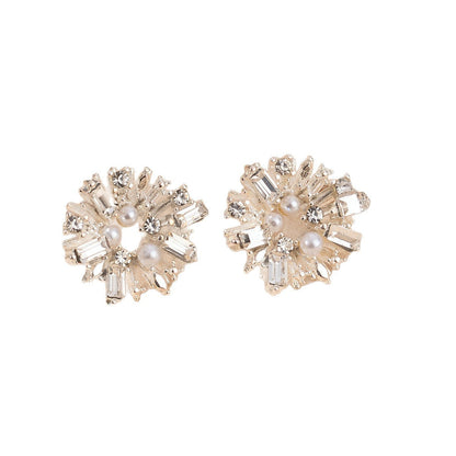 Charming Pearl Earring for Any Occasion