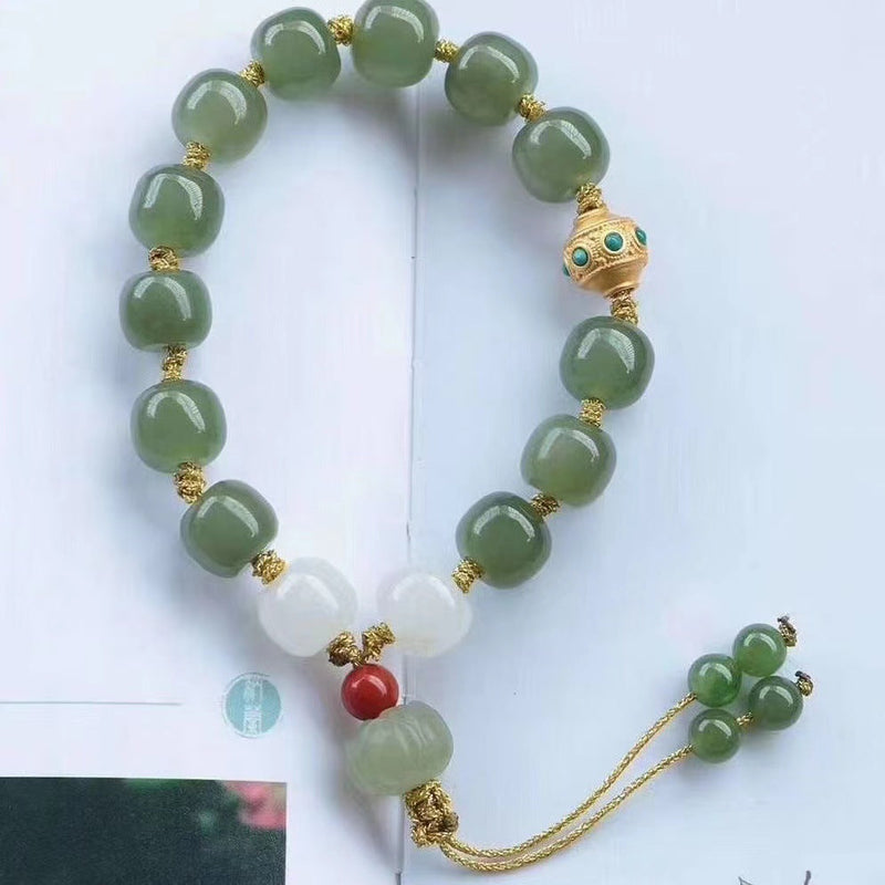 Charming Bracelet for Any Occasion