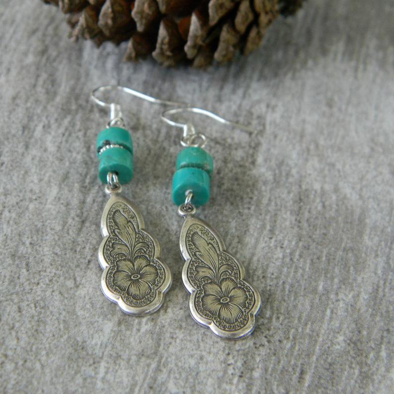 Romantic Earring for Special Moments