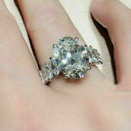 Classic Ring with Timeless Appeal